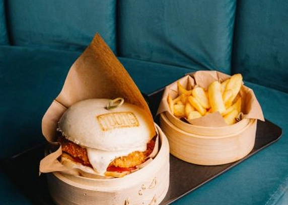 Бургер ебі кацу від Young 