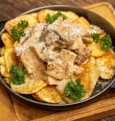 NEW Пательня з курячим стегном від Файне Місто 