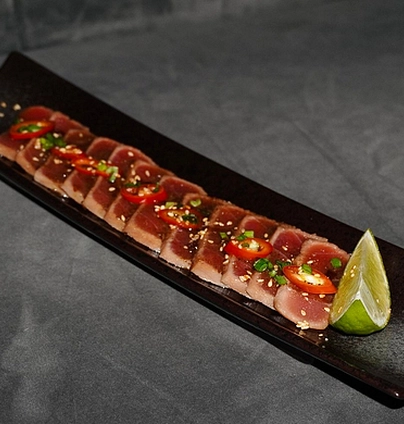 Татакі з тунця від Young 