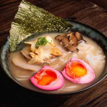 Рамен тонкоцу