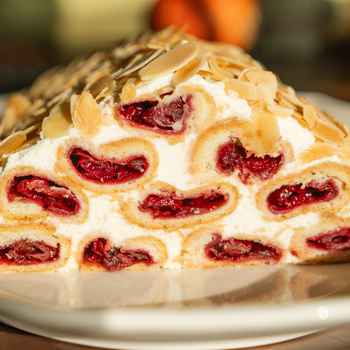 Той самий вишневий 