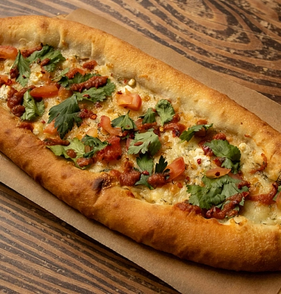 Хачапурі з м'ясом та сиром від Файне Місто 