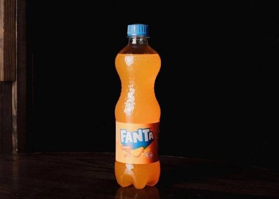 Вода Fanta 0,5 л від Young 
