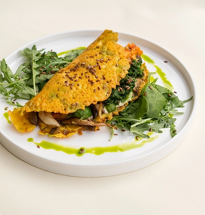 Нутовий омлет від Cafe Mone 