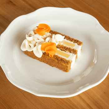 Торт морквяно-апельсиновий