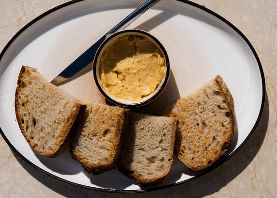 Хліб та масло - Cafe Mone 