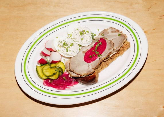 Паска з бужениною від B&B Community 