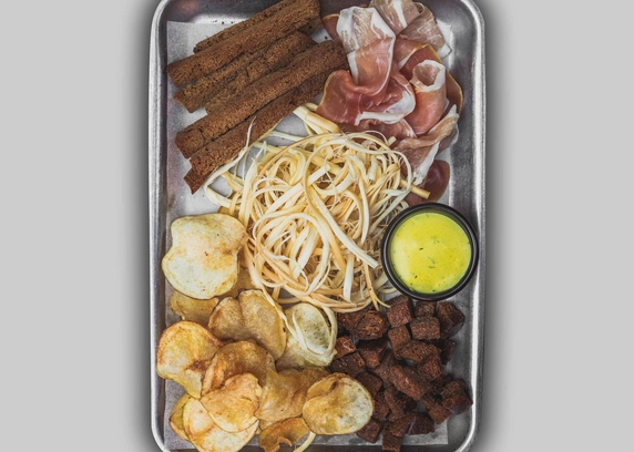 Пивна тарілка з бастурмою - Файне Місто 