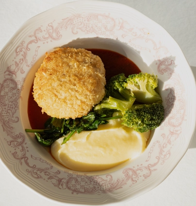 Рибна котлета з картопляним пюре - Cafe Mone 