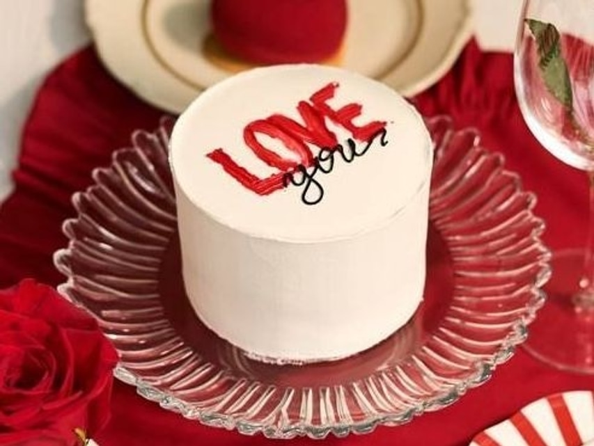 Бенто торт "Love"