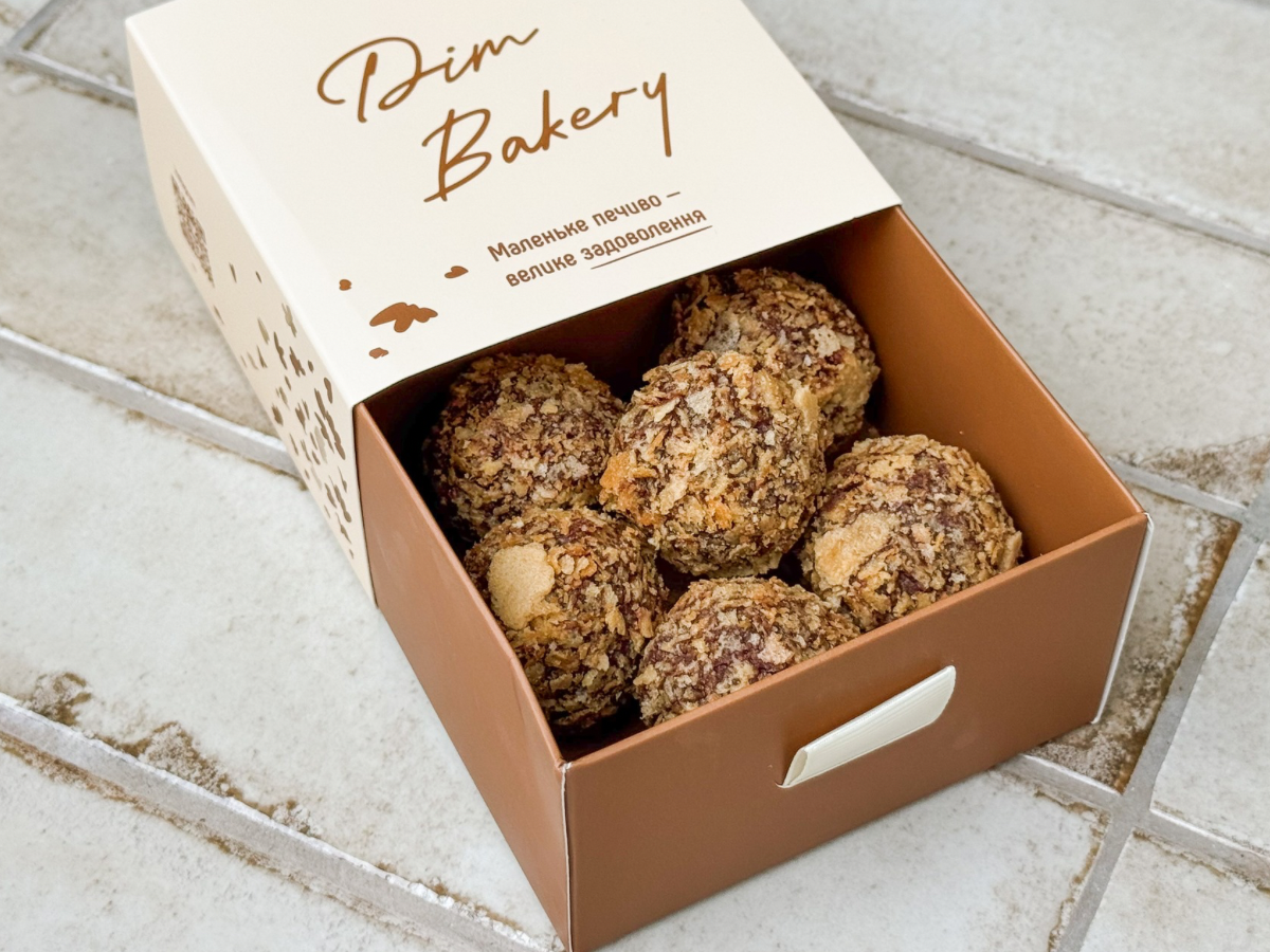 Коробочка цукерок шоколадних 10 шт.