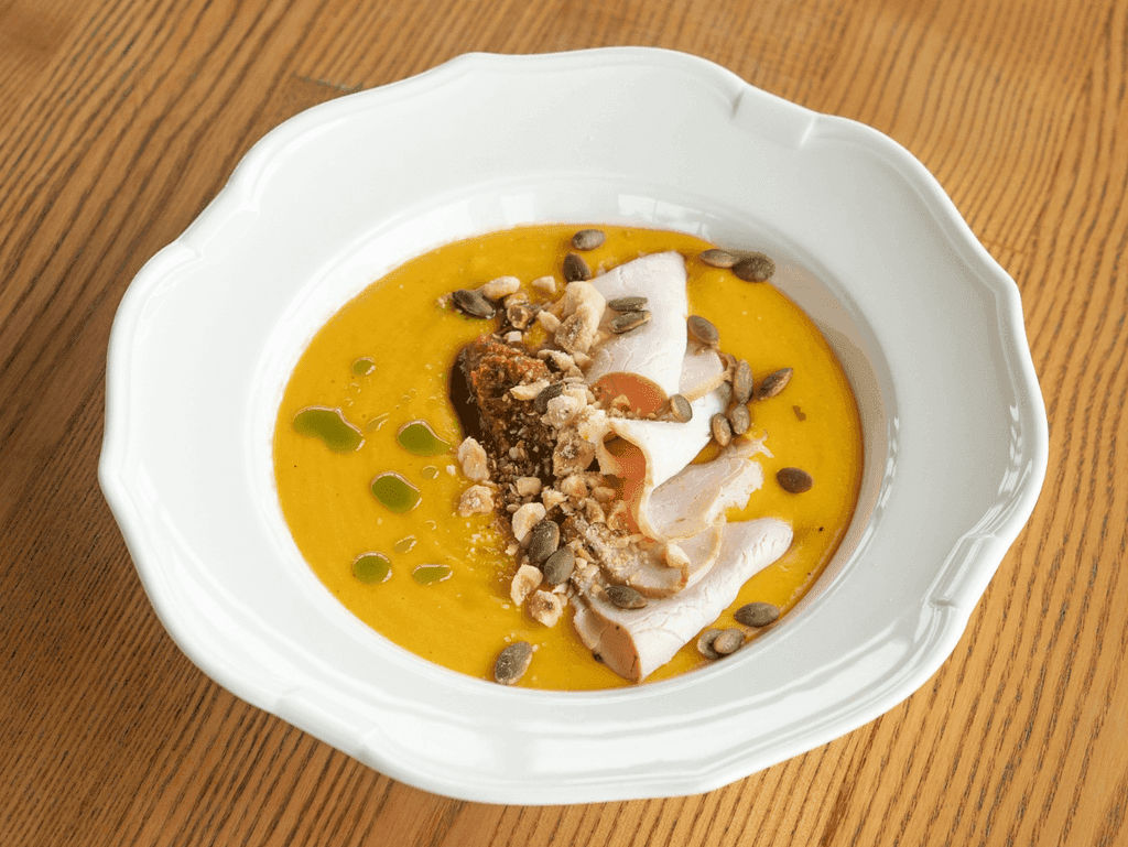 Крем суп гарбузовий з пастрамі індички