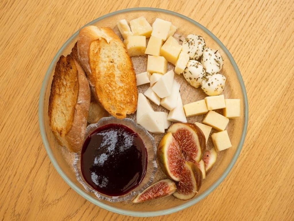 Chees Mood / Сирне плато