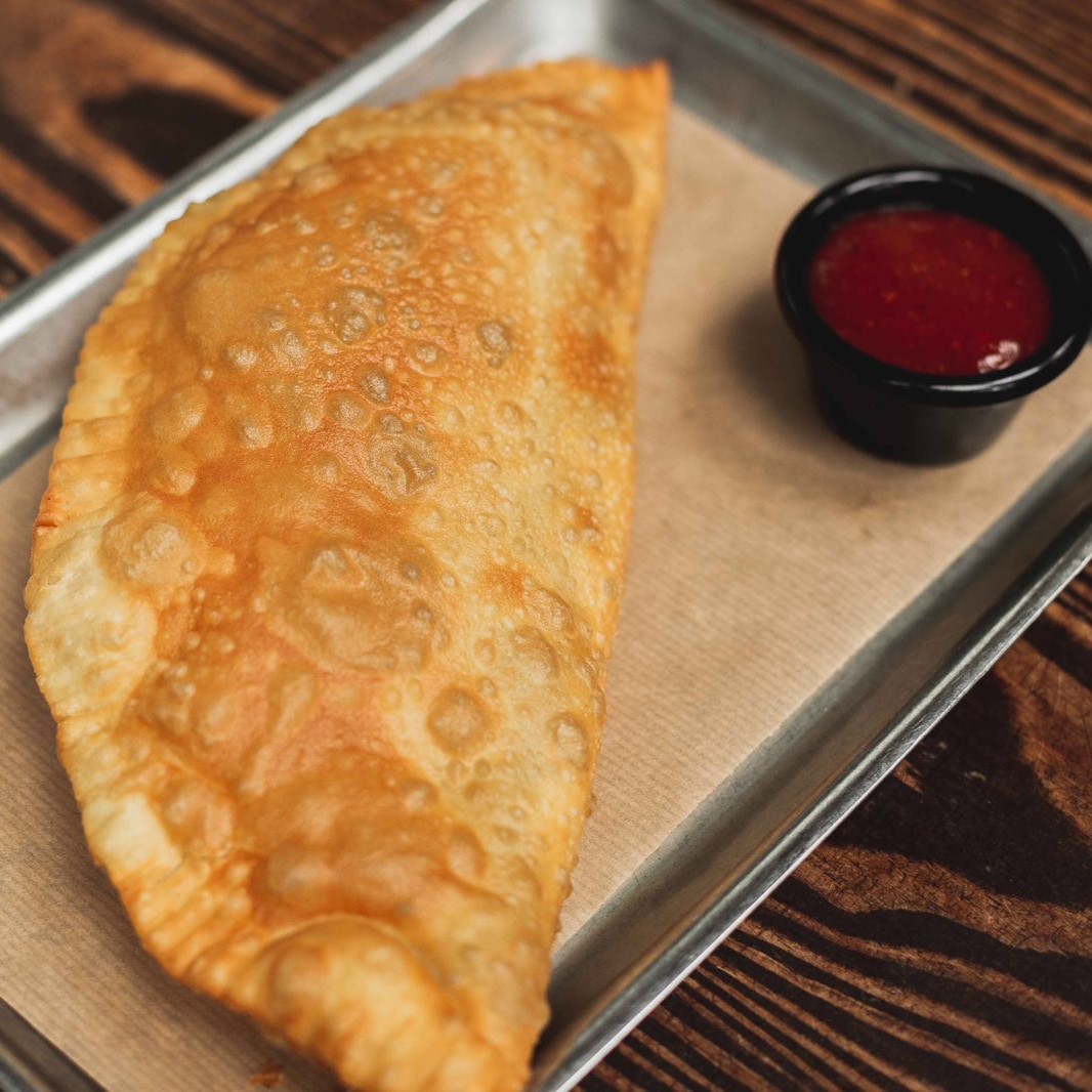 замовити чебурек з телятиною