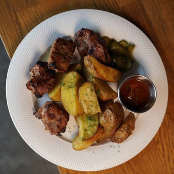 замовити шашлик з картоплею